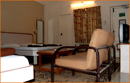 Kumbakonam Budget Hotels - Hotel Sri Selli