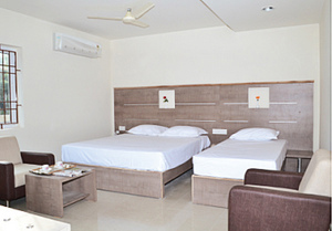 Hotel Kankabhishegam Thirukadaiyur Room View 1
