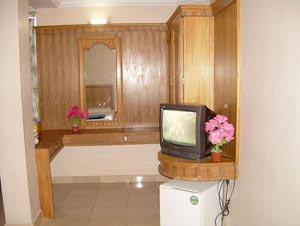 Hotel Selvies, Thiruvarur - Room View 3